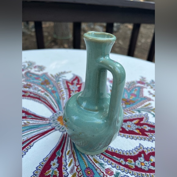 Vintage Miniature Vase - Picture 5 of 10